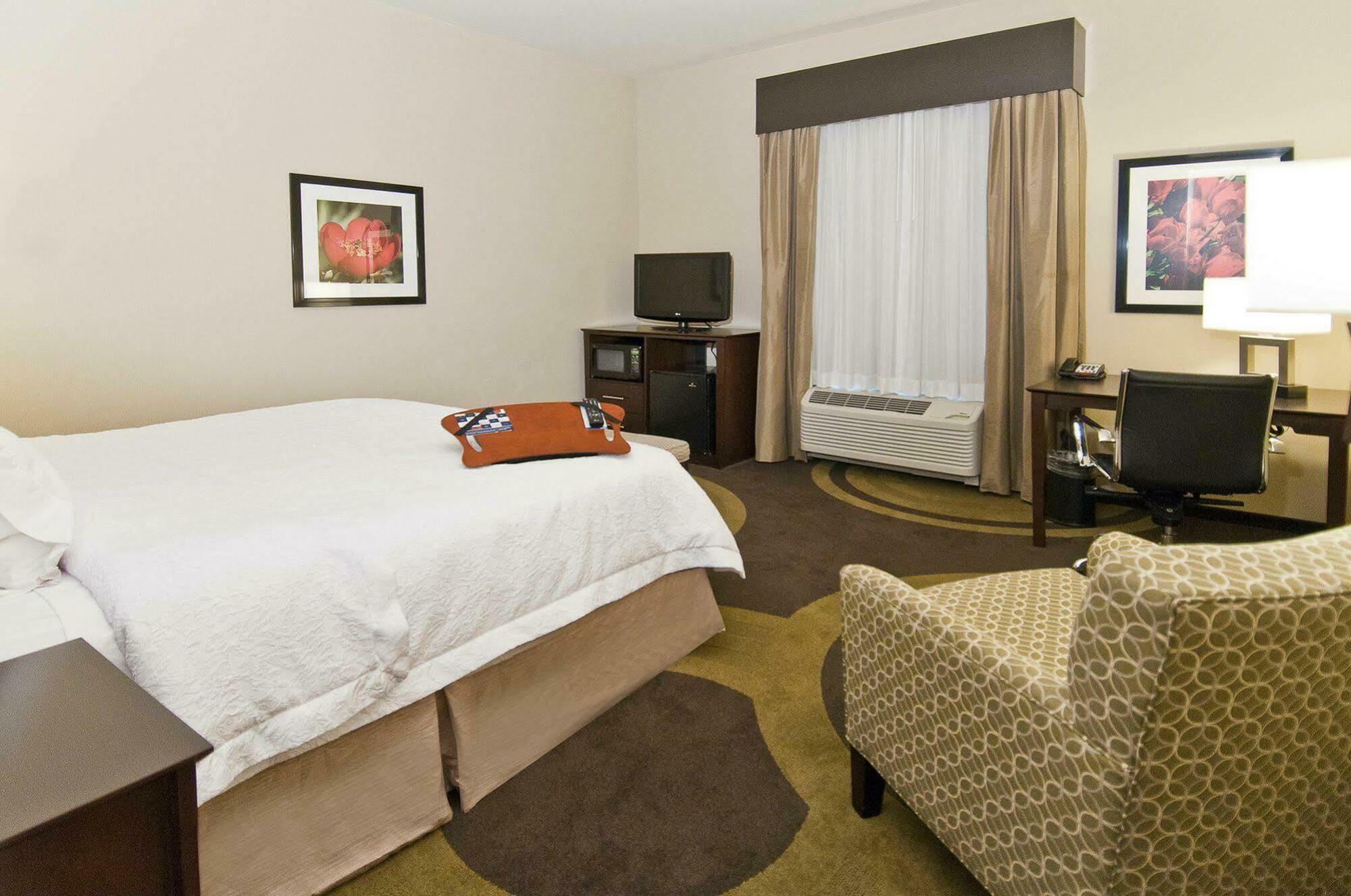 Hampton Inn Maumelle Екстериор снимка